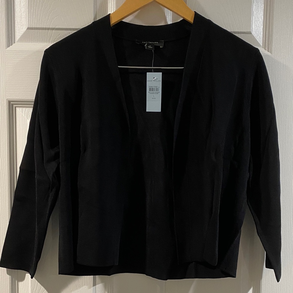 Ann Taylor Crop Open Elegant Petite Black Cardigan - Size Large